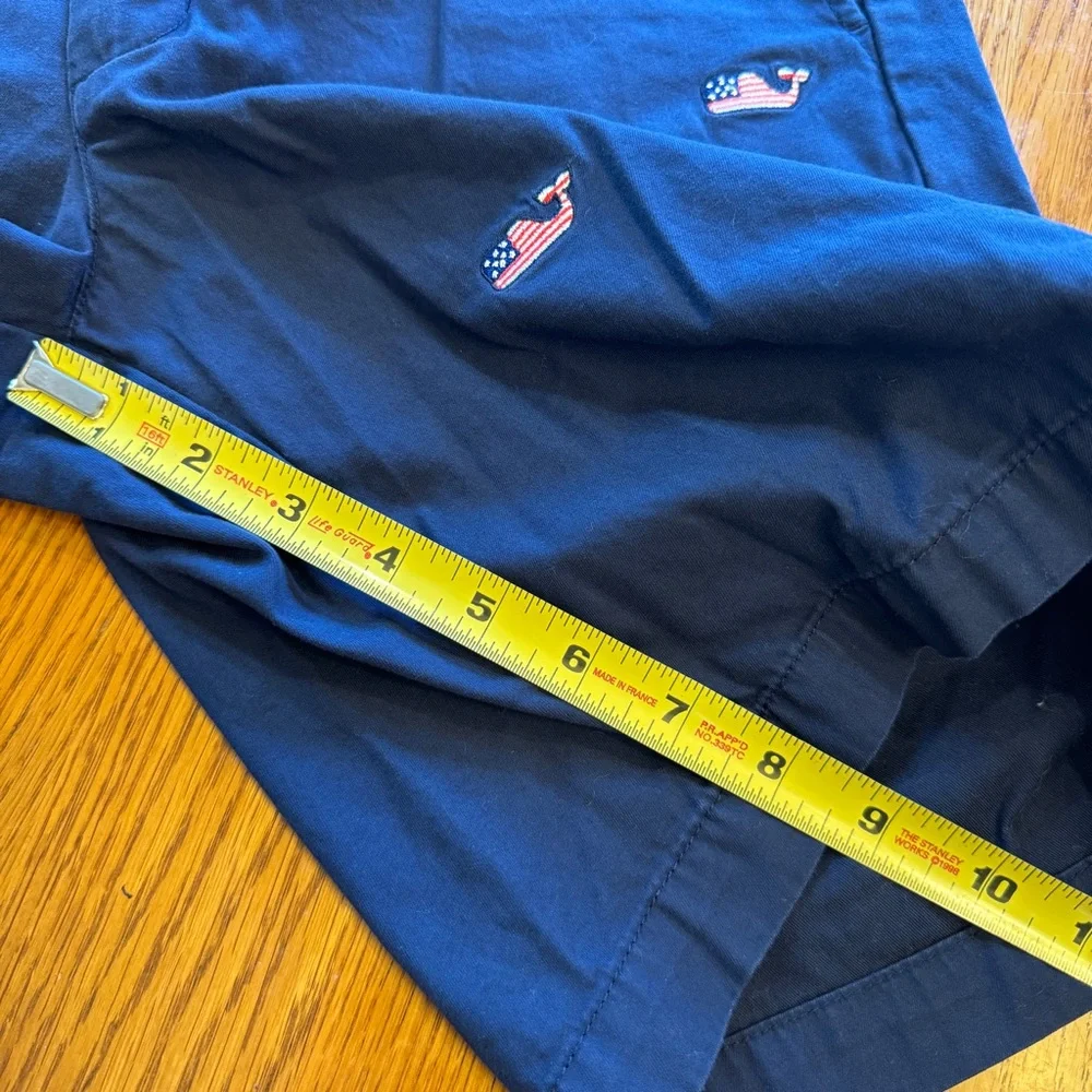VINEYARD VINES Mens 30 Breaker Club Shorts Navy Whale Patriotic Stars Stripes‎